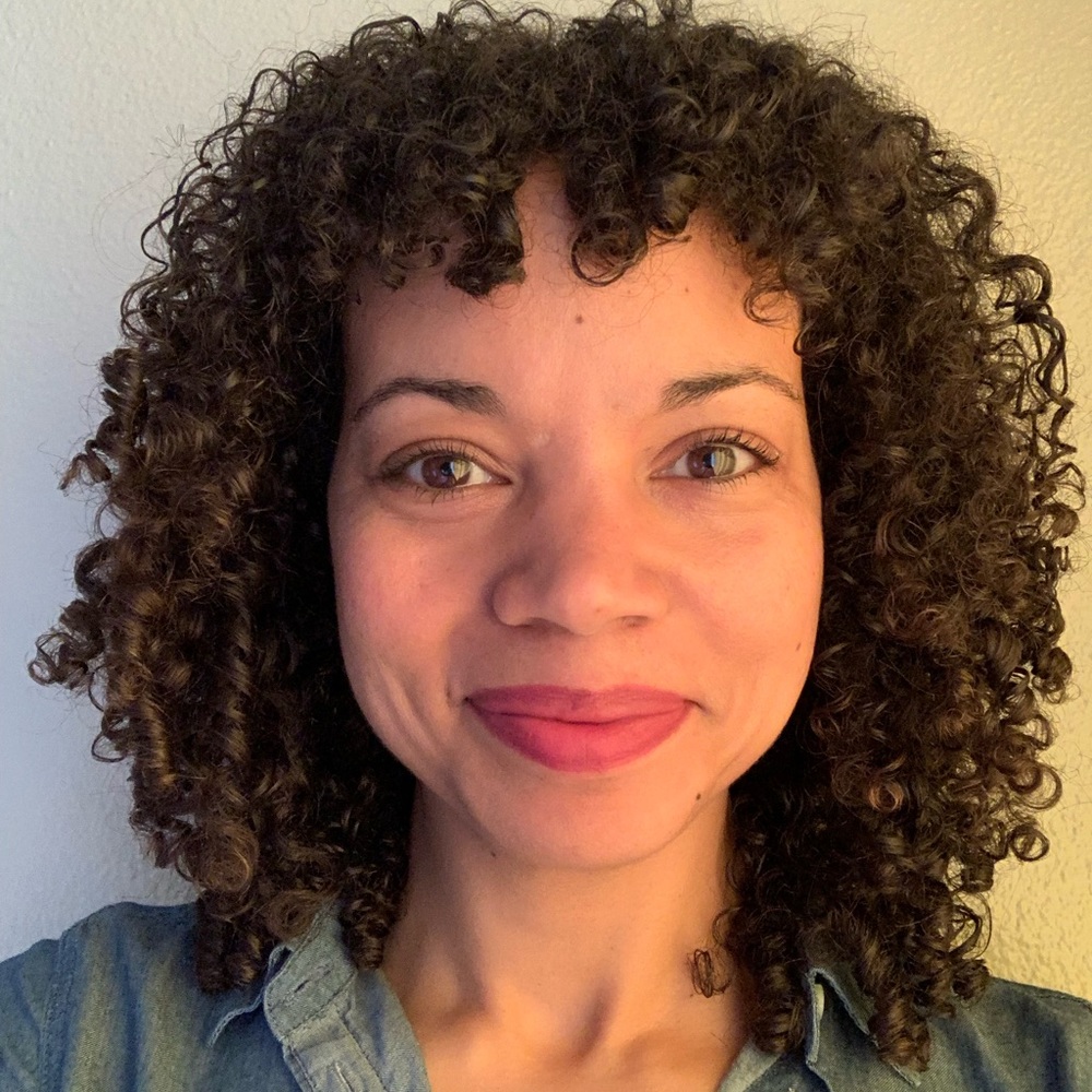 Meet your Posher, Liz